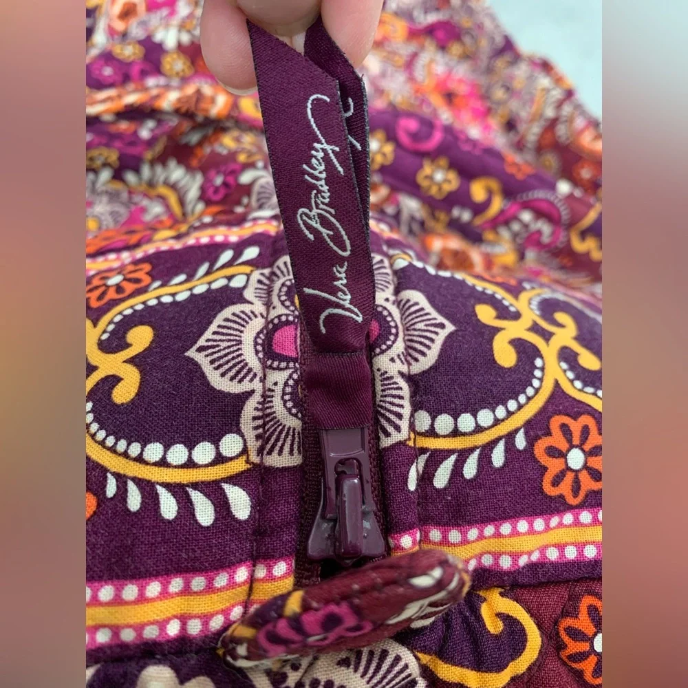 Vera Bradley Extra Large Paisley Overnight Bag - Picture 4 of 5